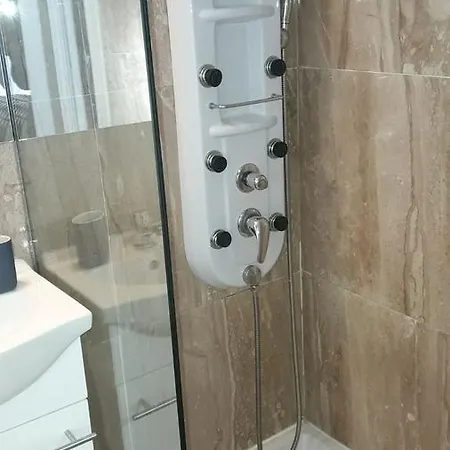 Апартаменти Green Top Studio *